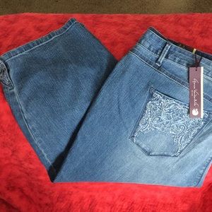 Gloria Vanderbilt Jordan Capri Mid Rise Jeans